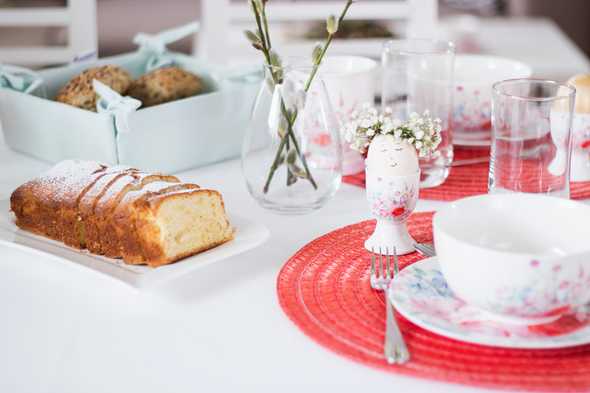 dekoracja stołu na wielkanoc