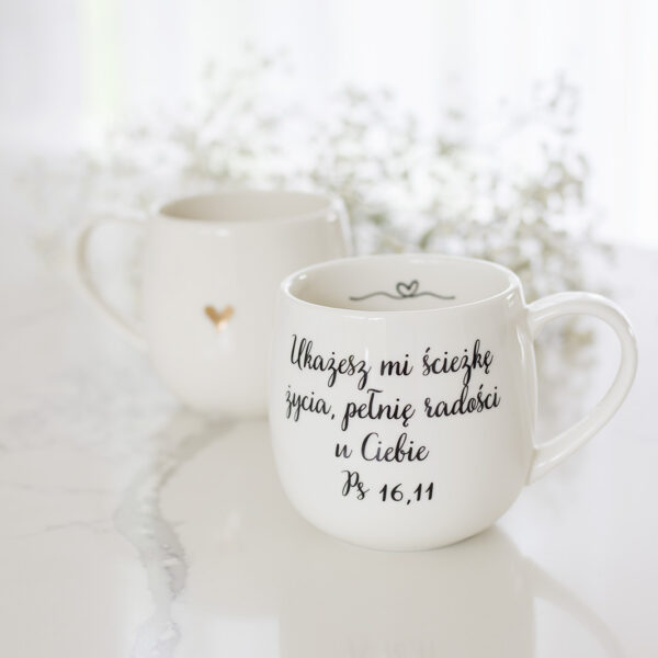 kubek porcelanowy z cytatem z Biblii